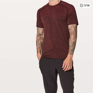 Lululemon Metal Vent Tech Short Sleeve Caliente/Black Size Medium